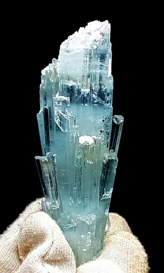 Aquamarine Crystal , Terminated Damage Free Natural