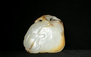 Chinese Jade Fruit Toggle, Early 19th Century