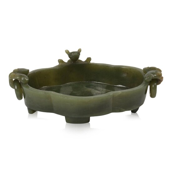 Chinese Spinach Green Jade Brush Washer with Qilong