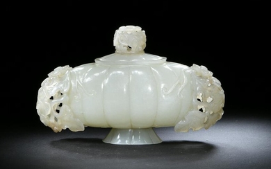 Chinese White Jade Lidded Vase, 17-18th Century