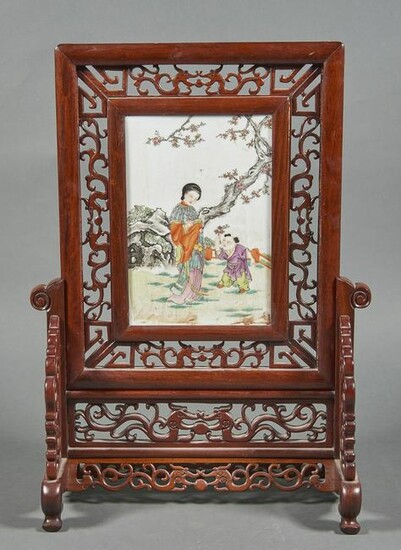 Chinese famille rose porcelain plaque table screen