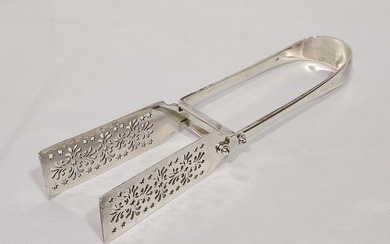 ENGLISH VICTORIAN STERLING SILVER ASPARAGUS TONGS
