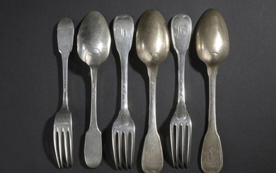 Set of three silver cutlery in net and uniplat models...