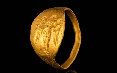 GREEK HELLENISTIC GOLD RING WITH NIKE