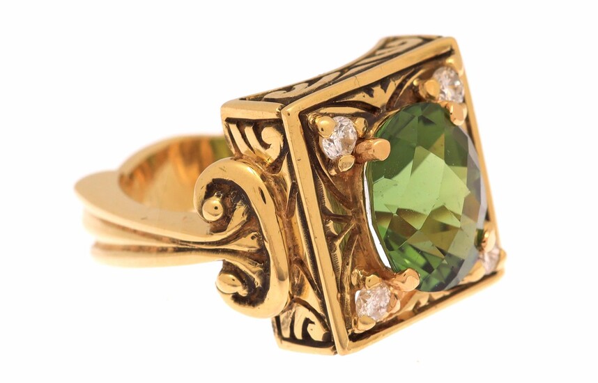(-), Gold fantasy ring, 18 krt., set with...