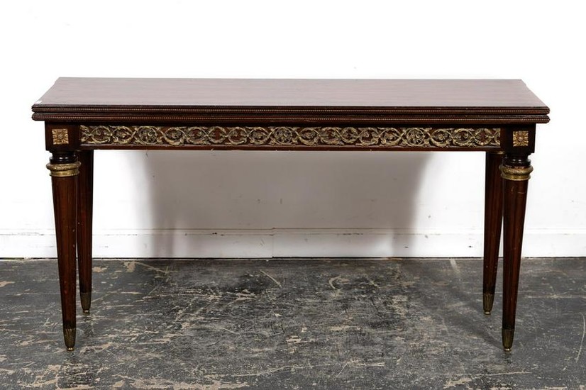 Italian Neoclassical Style Convertible Table