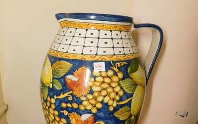 Italian pottery vase
