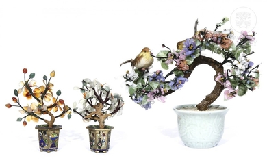 Lot of Chinese pots with bonsai in cut gems.