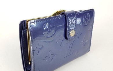 Louis VUITTON - Viennese Coin purse in indigo patent leather with storage cover - wear and tear