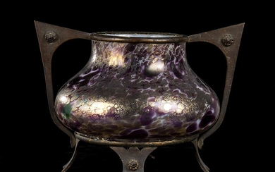 MULLER Vase Glass and bronze, 18 x 27 x 16...