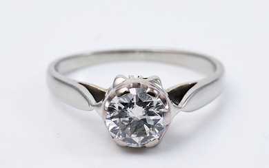 RING, 18k white gold, brilliant cut diamond approx 0.59 ct F-G/VVS, foreign stamps.