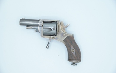 Revolver Cal. 320. Finition bronze et jaspée.... - Lot 36 - Aponem