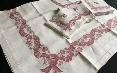 Service de table, nappe et douze serviettes damassées bicolore, 2nde moitié du XIXe siècle. Beau...