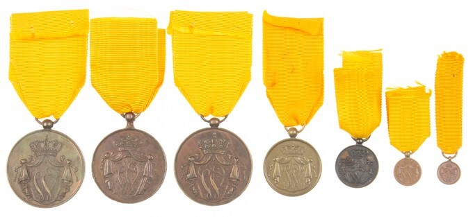 Small collection bronze 'Trouwe Dienst' medals, consisting of four medals...