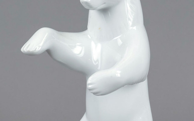 Standing bear, KPM Berlin, Mrke 1962-1992, 1st choice, white, design Johannes Henke, h. 25,5 cm