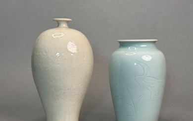 Two Japanese Studio Porcelain Vases with Incised Decoration