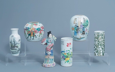 Une collection variée en porcelaine de Chine famille rose et verte, 19ème/20ème siècle