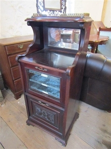 Victorian Figured Mahogany Pier Cabinet with Mirrored Back b...