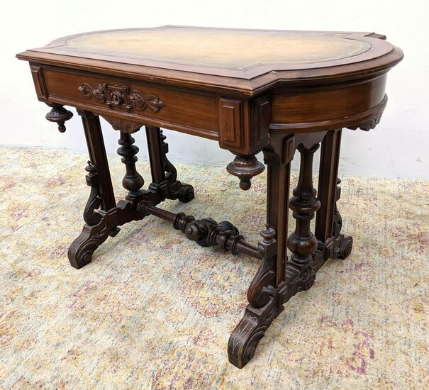 Victorian Walnut Center Table with 1 Drawer. Leather t