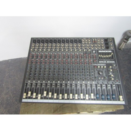 Vintage Mackie CFX 16 Sound reinforcement mixer with EFX. Bo...