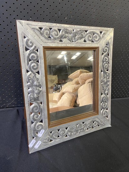 Wooden, Pressed-Metal Frame Mirror (35x40cm)