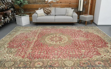 10' X 12'7 Ft Antique One-of-a-kind Rug