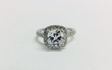 1.00ct diamond set solitaire with a cushion cut...