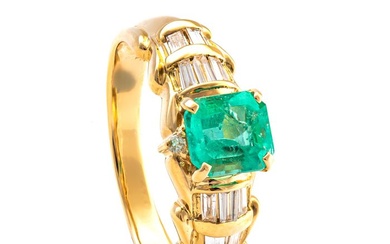 1.22 tcw Emerald Ring - 18 kt. Yellow gold - Ring - 0.92 ct Emerald - 0.30 ct Diamonds