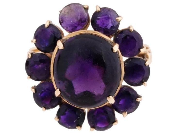 14K YELLOW GOLD AND AMETHYST CLUSTER LADIES RING