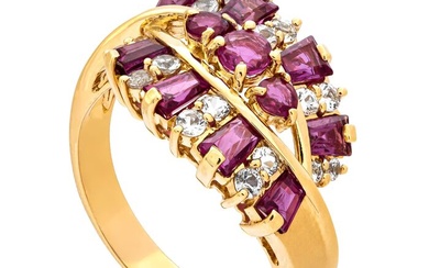 1.60 tcw Ruby Ring - 18 kt. Yellow gold - Ring - 1.20 ct Ruby - 0.40 ct Sapphires - No Reserve Price