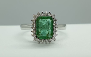 18 kt. White gold - Ring - 1.33 ct Emerald - Diamonds