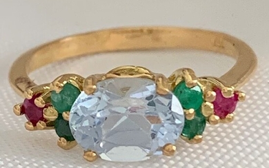 18 kt. Yellow gold - Ring - 1.80 ct Natural aquamarine - emeralds and natural rubies