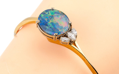 18 kt gold opal-diamond-bangle , YG/WG 750/000 tested, oval opal-triplet,...