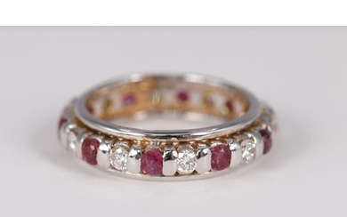 18K WHITE GOLD, DIAMOND AND RUBY RING