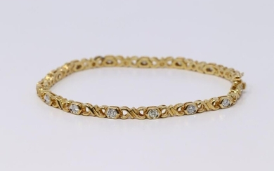 18Kt Yellow Gold Diamond Bracelet