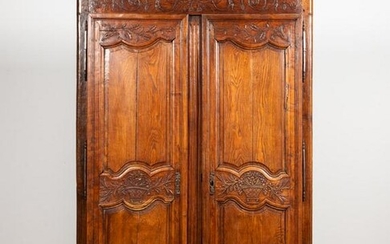 19TH C. FRENCH PROVINCIAL OAK ARMOIRE