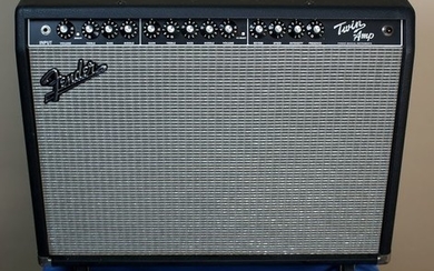 Fender - Twin Amp - Integrated amplifier - United States of America