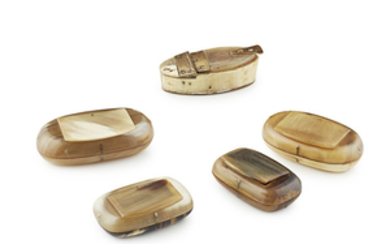 FIVE HORN SNUFF BOXES 19TH CENTURY each of rounded...
