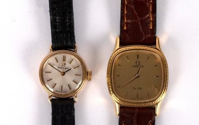 A lady's Omega de Ville watch, rounded square dial