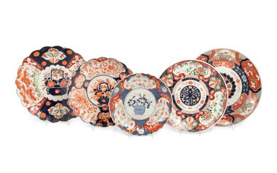 39 Japanese Imari and Kutani Porcelain Bowls, Plates, and Chargers