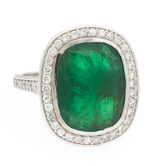Ladies' 1.73 ct Emerald and Diamond Ring, GIA Report