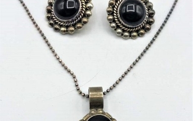 .925 STERLING Black Onyx Pendant Necklace and Earrings