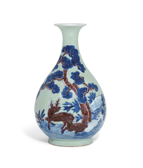 A CELADON-GROUND UNDERGLAZE BLUE AND COPPER RED-DECORATED PEAR-SHAPED VASE, YUHUCHUNPING, 18TH-19TH CENTURY
