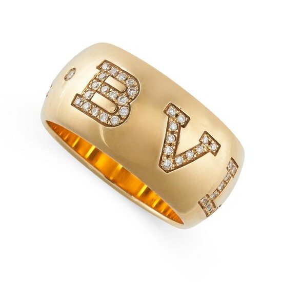 A DIAMOND MONOLOGO RING, BULGARI in 18ct yellow gold