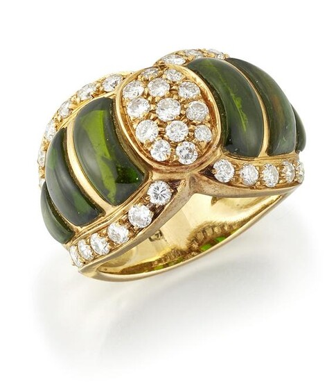 A GREEN TOURMALINE AND DIAMOND DRESS RING, as a bow