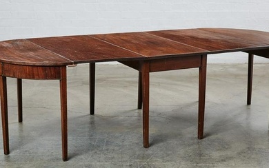 A George III mahogany extension dining table