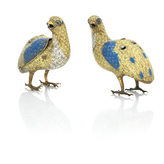 A PAIR OF CHINESE CLOISONNE ENAMEL QUAIL CENSERS
