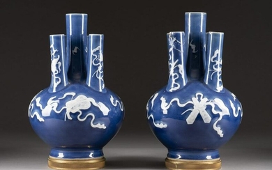 A PAIR OF JI-BLUE GLAZED FIVE-TUBE VASE WITH EIGHT