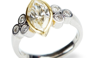 A YELLOW DIAMOND AND DIAMOND RING