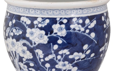 A late 19th century Chinese blue and white porcelain fish bowl